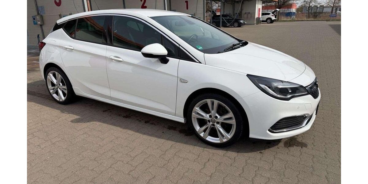Opel Astra 84.000 km 16.900 &euro; Lemgo 32657