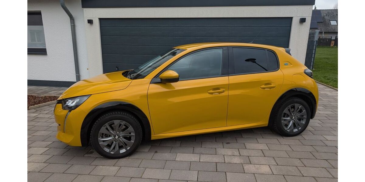 Peugeot e-208 40.000 km 16.900 &euro; Preußisch Oldendorf 32361