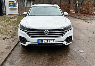VW Touareg 90.000 km 33.000 &euro; Porta Westfalica 32457