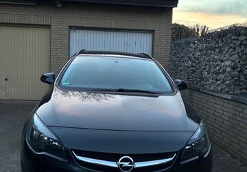 Opel Astra 105.823 km 7.498 &euro; Minden 32423