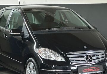 Mercedes-Benz A 180 105.000 km 7.999 &euro; Minden 32429