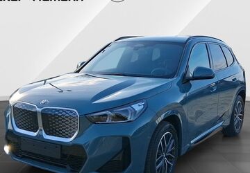 BMW iX1 3.000 km 47.500 &euro; Bünde 32257