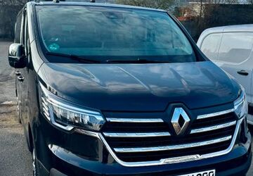 Renault Trafic 22.000 km 37.900 &euro; Löhne 32584