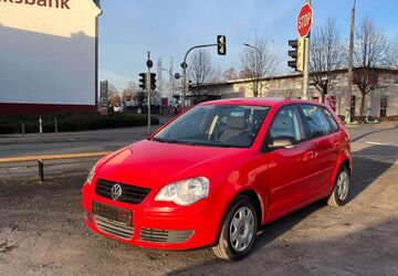 VW Polo 138.400 km 2.890 &euro; Herford 32049