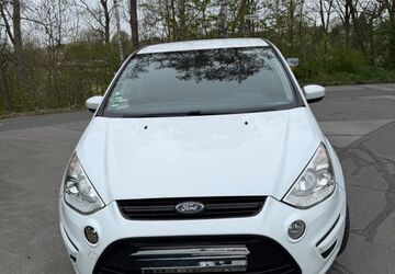 Ford S-Max 329.000 km 2.890 &euro; Bad Salzuflen 32107