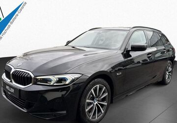 BMW 330 32.258 km 32.450 &euro; Bad Salzuflen 32108