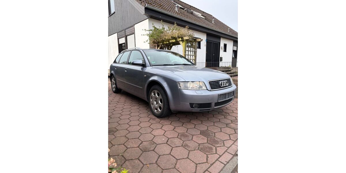 Audi A4 237.319 km 1.750 &euro; Minden 32429