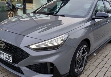 Hyundai i30 2.500 km 28.490 &euro; Espelkamp 32339