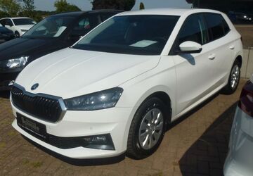 Skoda Fabia 4.575 km 18.990 &euro; Lübbecke 32312