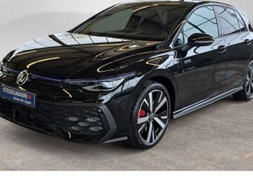 VW Golf 8.599 km 40.990 &euro; Lemgo 32657