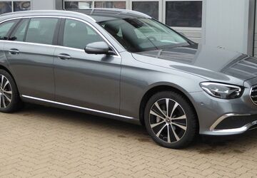 Mercedes-Benz E 300 89.700 km 37.950 &euro; Diepenau 31603