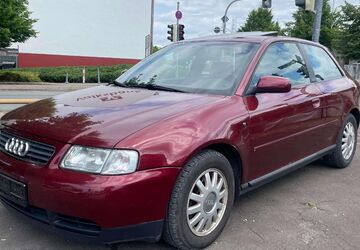 Audi A3 226.000 km 2.990 &euro; Herford 32049