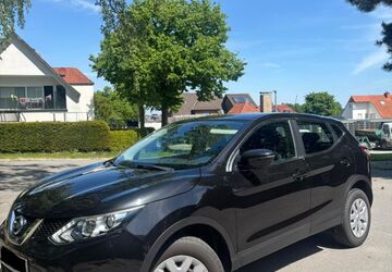 Nissan Qashqai 144.000 km 8.490 &euro; Hiddenhausen 32120