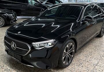 Mercedes-Benz E 200 4.452 km 45.945 &euro; Rinteln 31737