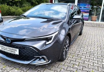 Toyota Corolla 5.500 km 35.900 &euro; Stadthagen 31655