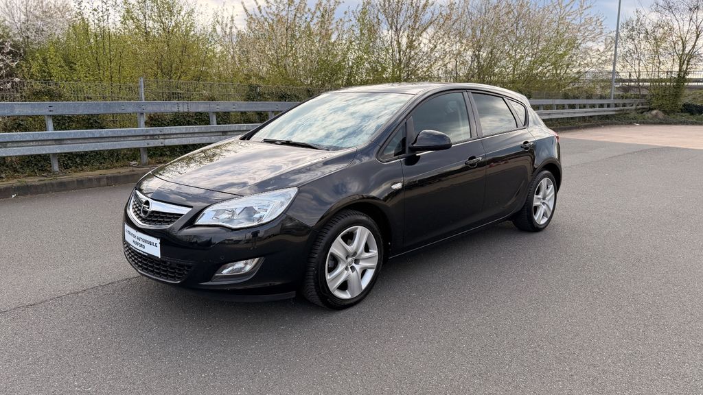 Opel Astra 140.000 km 5.990 &euro; Herford 32052