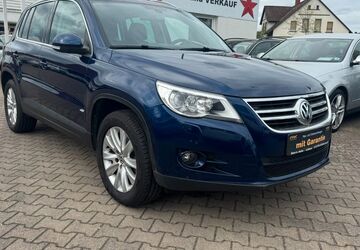 VW Tiguan 123.000 km 7.499 &euro; Löhne 32584