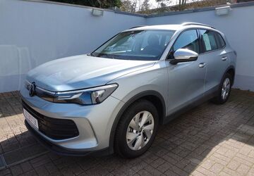 VW Tiguan 15.620 km 31.990 &euro; Bad Oeynhausen 32545
