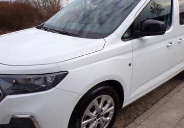 Ford Tourneo Connect 9.739 km 28.950 &euro; Bad Oeynhausen 32547