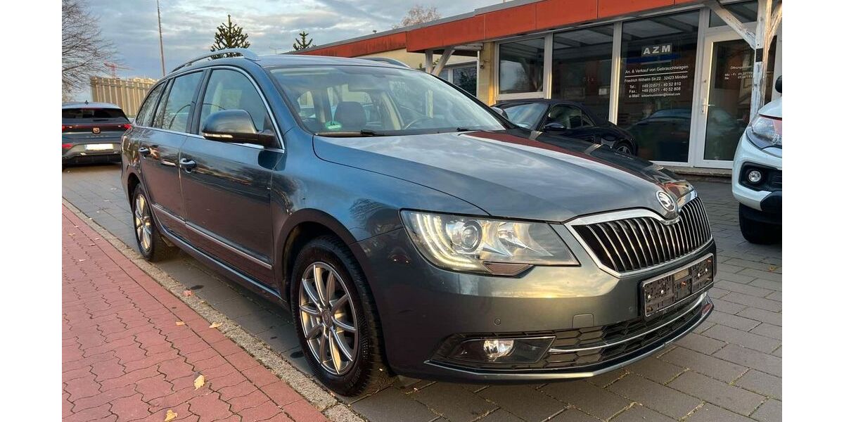 Skoda Superb 169.000 km 6.990 &euro; Minden 32423