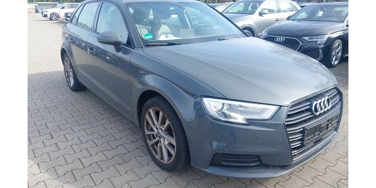 Audi A3 87.100 km 16.900 &euro; Stolzenau 31592