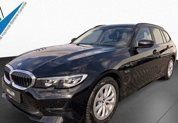 BMW 320 69.081 km 23.890 &euro; Bad Salzuflen 32108