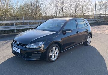 VW Golf 199.000 km 8.690 &euro; Herford 32052
