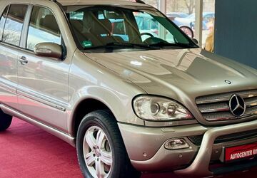 Mercedes-Benz ML 270 298.000 km 8.990 &euro; Rinteln 31737