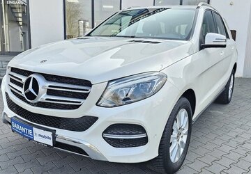 Mercedes-Benz GLE 350 d 4Matic LEDER NAVI AHK LED AUS 2.HAND 139.991 km 32.990 &euro; Löhne 32584