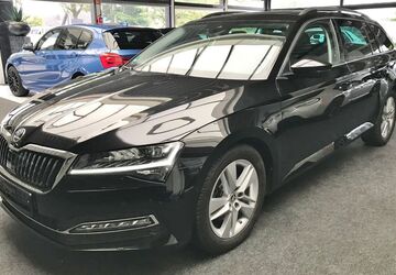 Skoda Superb 91.000 km 25.990 &euro; Minden 32425
