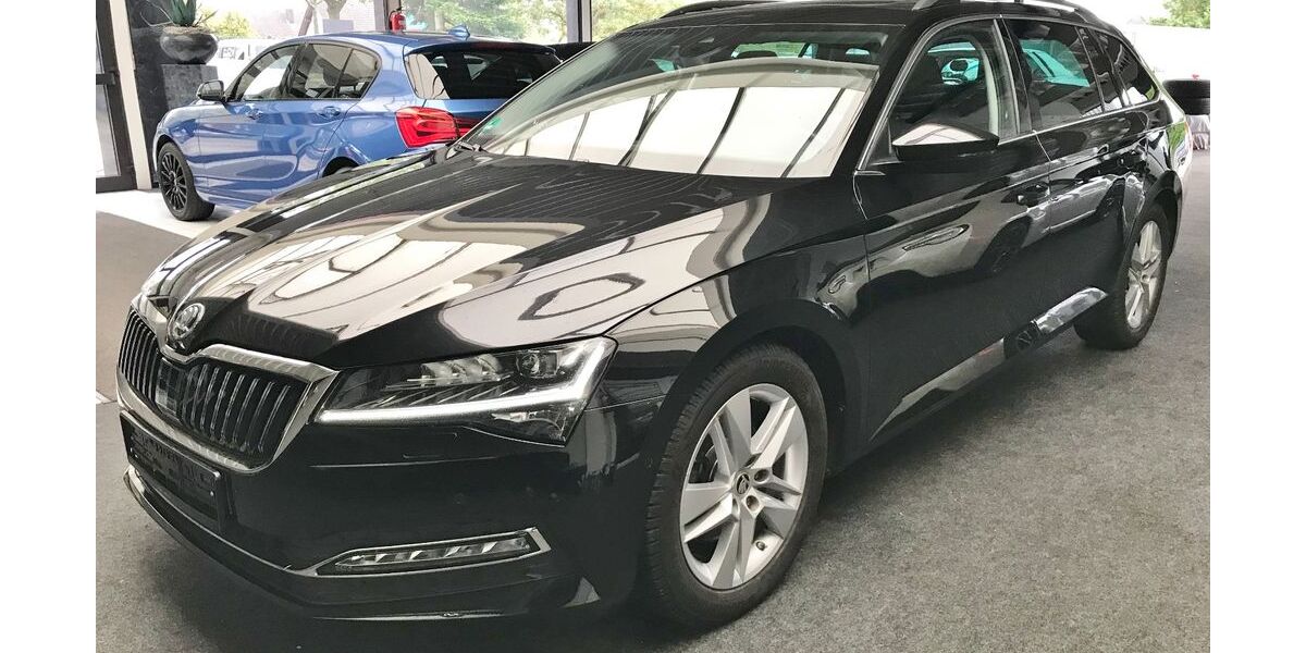Skoda Superb 91.000 km 25.990 &euro; Minden 32425