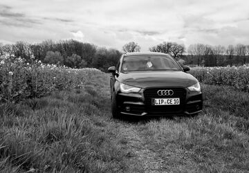 Audi A1 98.888 km 13.500 &euro; Bad Salzuflen 32108