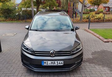 VW Touran 91.000 km 19.000 &euro; Espelkamp 32339