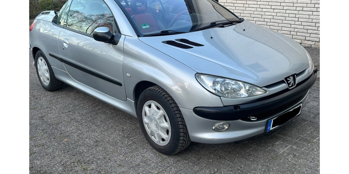 Peugeot 206 CC 230.000 km 1.990 &euro; Enger 32130