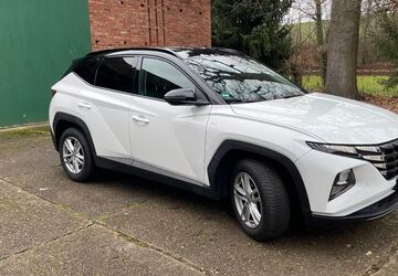 Hyundai TUCSON 20.000 km 24.900 &euro; Dörentrup 32694