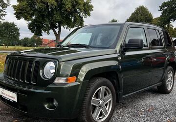 Jeep Patriot 151.860 km 5.990 &euro; Minden 32425