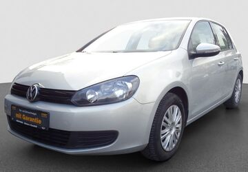 VW Golf 99.989 km 6.999 &euro; Löhne 32584