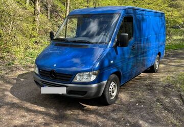 Mercedes-Benz Sprinter 200.600 km 4.650 &euro; Obernkirchen 31683