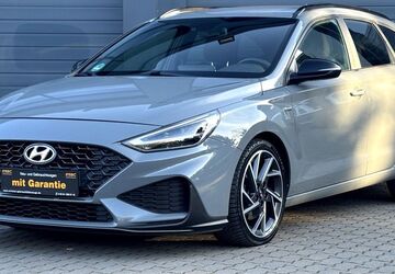 Hyundai i30 90.000 km 16.900 &euro; Bückeburg 31675