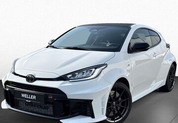 Toyota Yaris 5.700 km 43.850 &euro; Bad Oeynhausen 32547