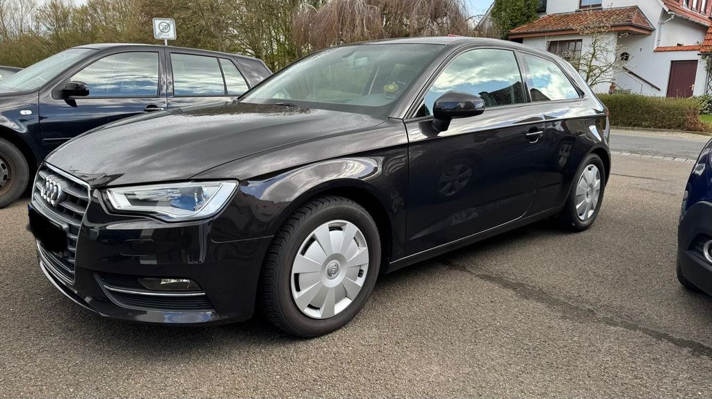 Audi A3 134.000 km 11.890 &euro; Bad Oeynhausen 32549