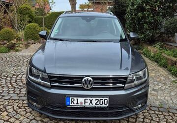 VW Tiguan 73.800 km 22.500 &euro; Rinteln 31737