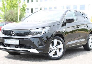 Opel Grandland (X) 27.330 km 23.980 &euro; Bad Salzuflen 32108