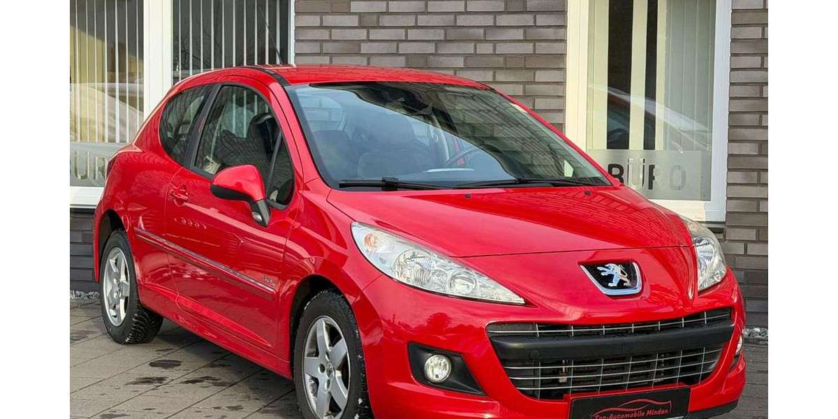 Peugeot 207 152.000 km 3.499 &euro; Minden 32429