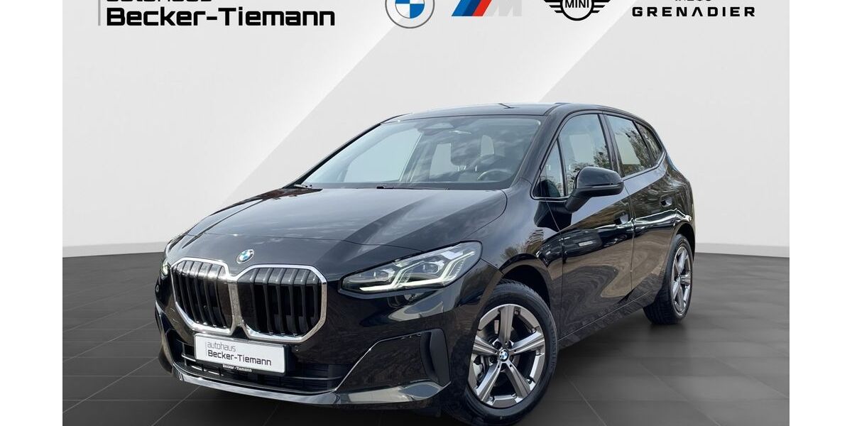 BMW 220 Active Tourer 11.467 km 29.903 &euro; Stadthagen 31655