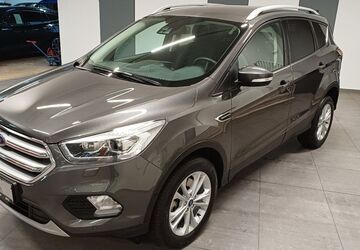Ford Kuga 105.638 km 15.950 &euro; Bad Oeynhausen 32547