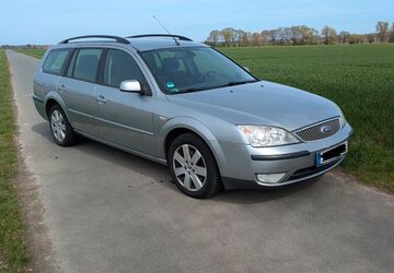 Ford Mondeo 233.315 km 995 &euro; Helpsen 31691