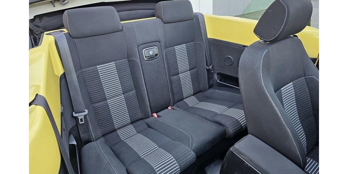 VW New Beetle 1.9 TDI United Sport AUS 1.HAND 255.857 km 3.990 &euro; Löhne 32584