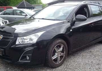 Chevrolet Cruze 230.000 km 1.390 &euro; Löhne 32584