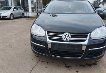VW Golf 238.232 km 4.690 &euro; Minden 32425
